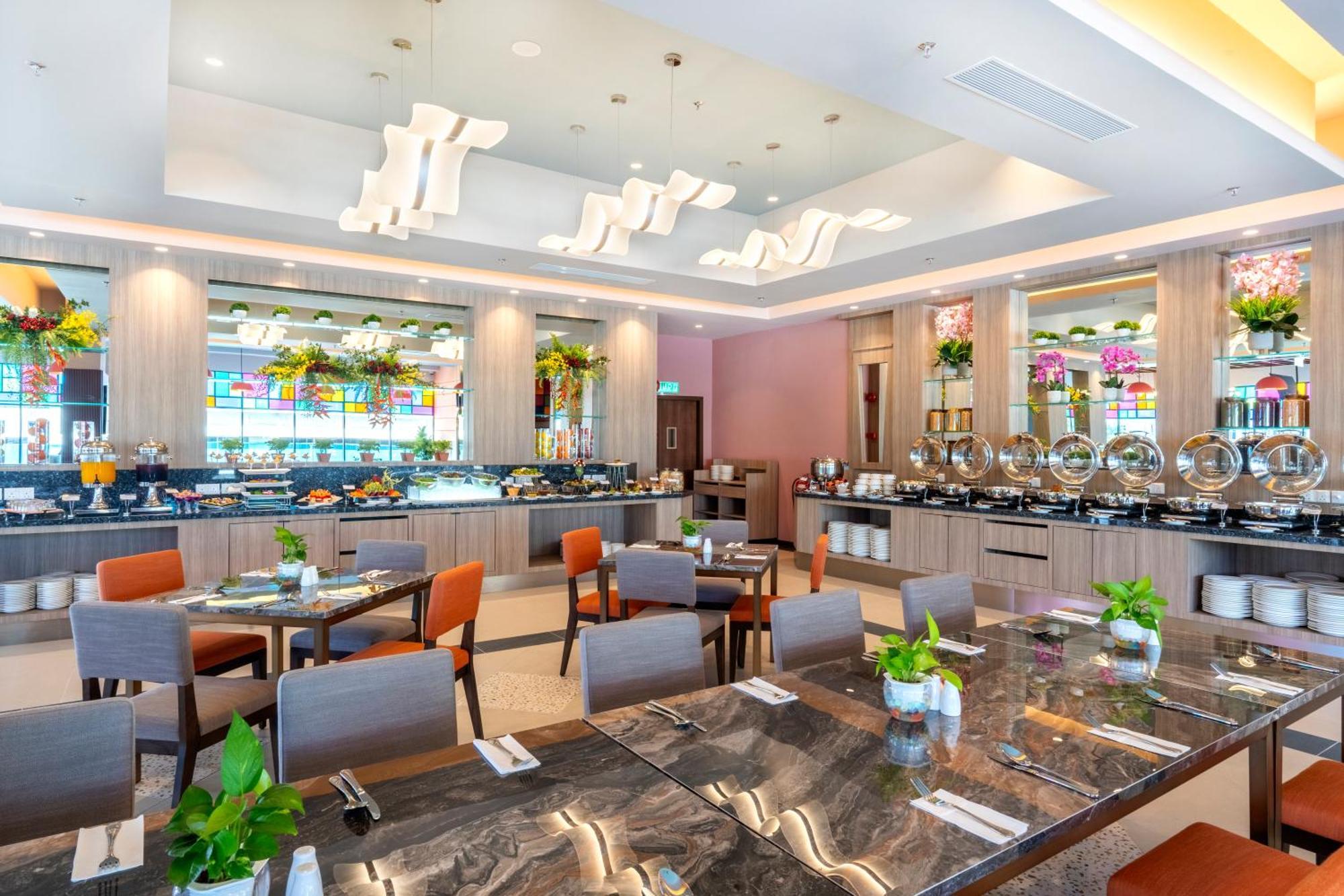 Arena Premier Hotel Серембан  Экстерьер фото
