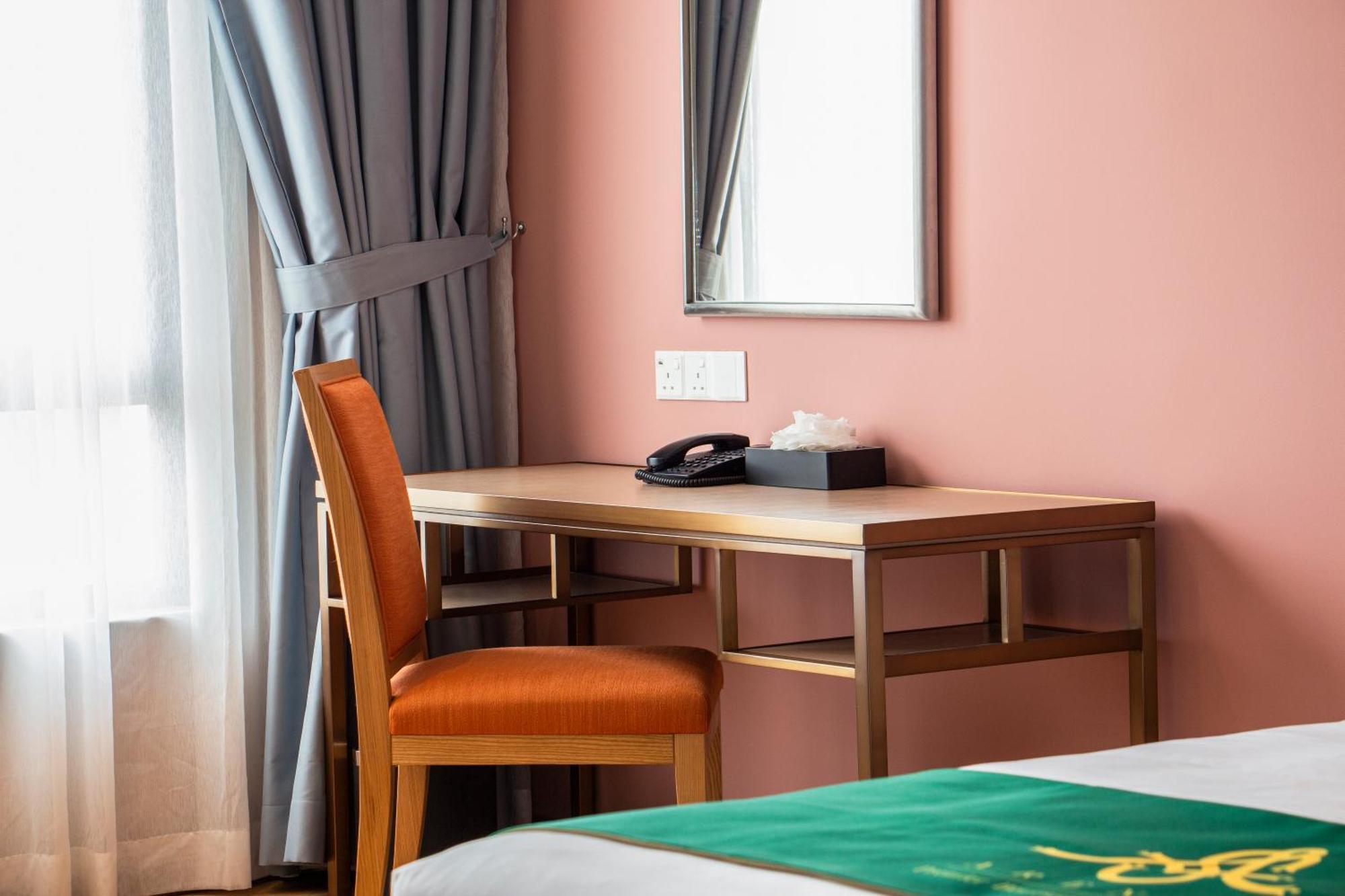 Arena Premier Hotel Серембан  Экстерьер фото